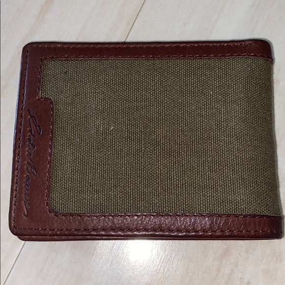 Eddie Bauer Other - Eddie Bauer wallet
